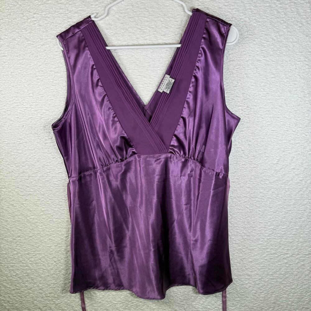 George vintage 90's v-neck purple womens size XL y2k top satin-like look w/ tie